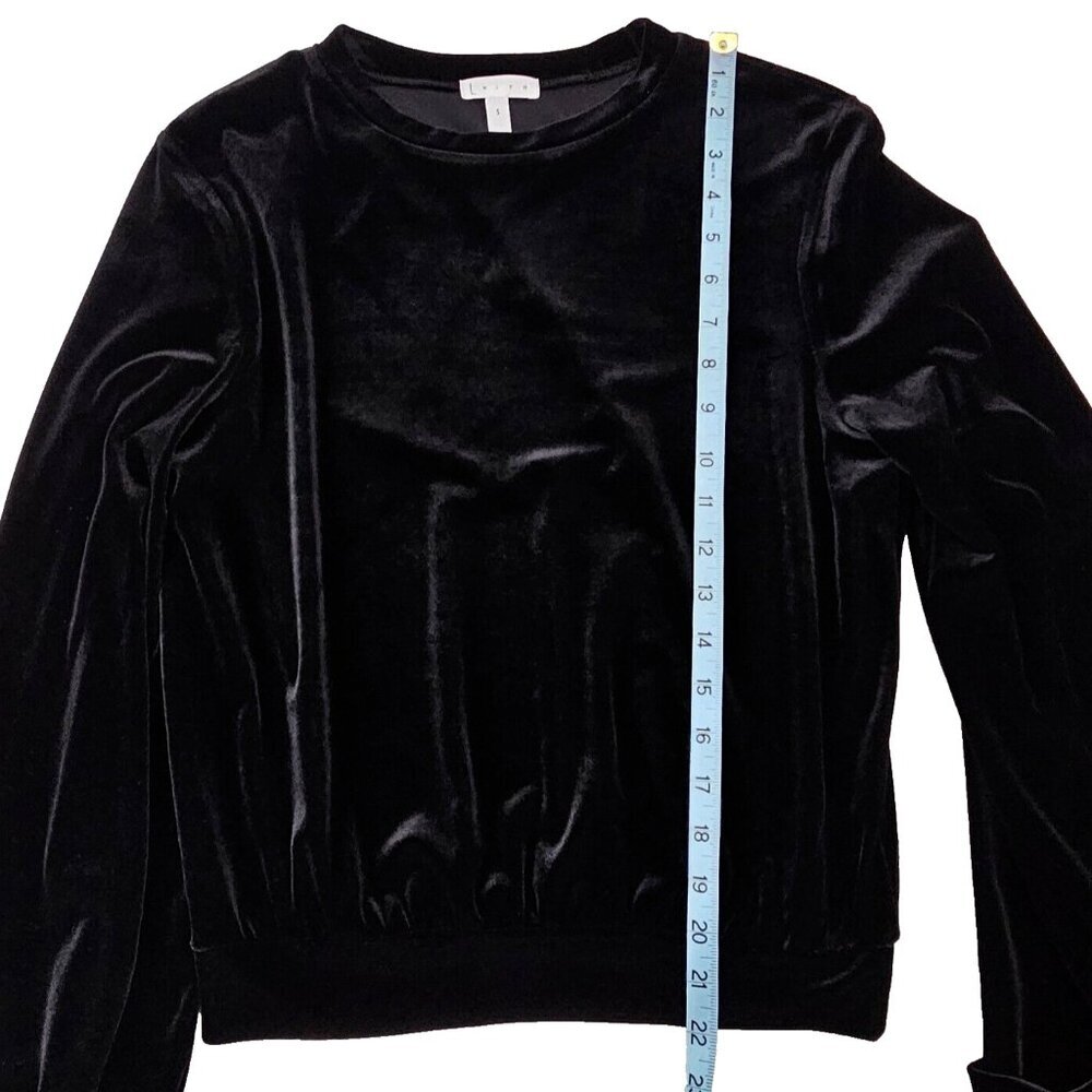 Leith Womens Black Velvet Crew Neck Cuffed Bell Sleeve Blouse Top Size Small - Picture 5 of 6